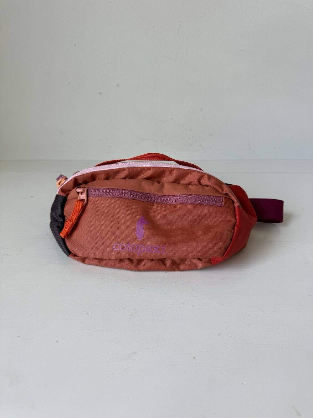 COTOPAXI 1.5L Hip Pack Fanny Pack Belt Bag Travel Hiking Excellent